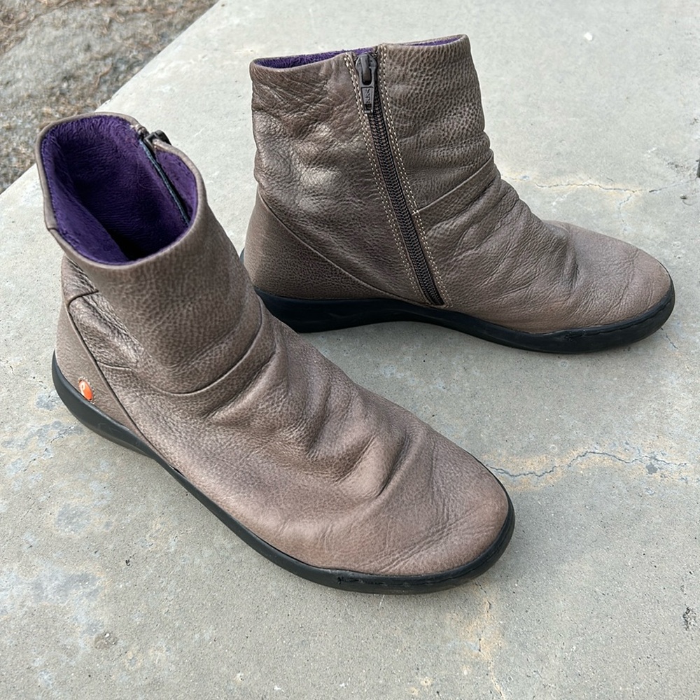 Softinos by Fly London Booties 7.5/38 SOFT Leather